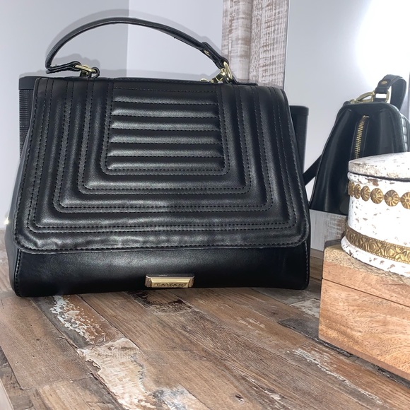 TAHARI - Picture 2 of 10